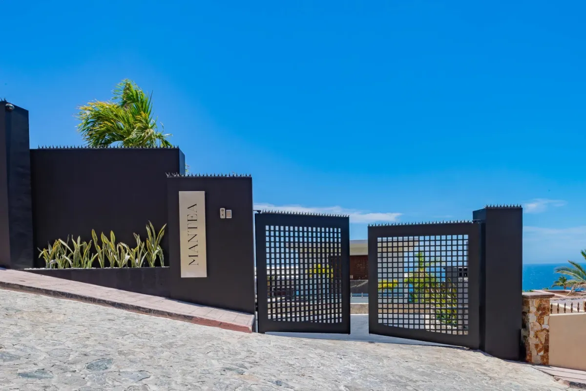 MANTEA CASA CABO | PEDREGAL 11