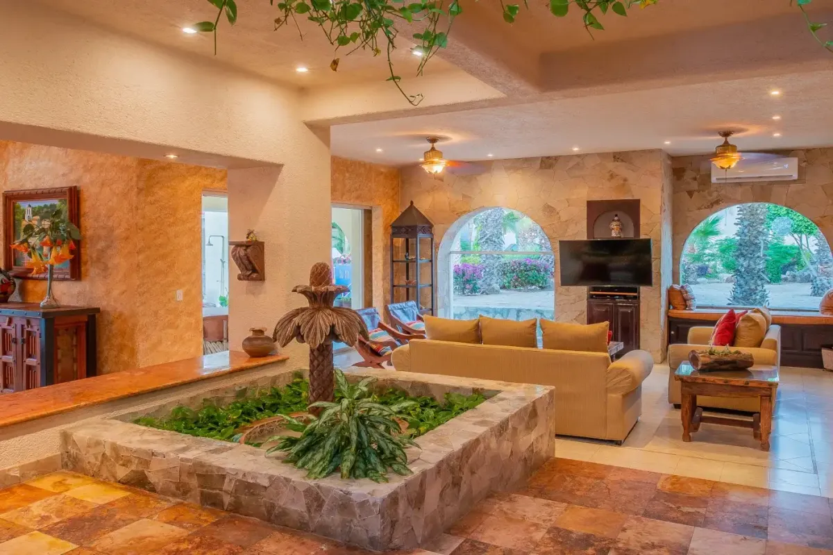 VILLA DE LA LUZ | PEDREGAL 10