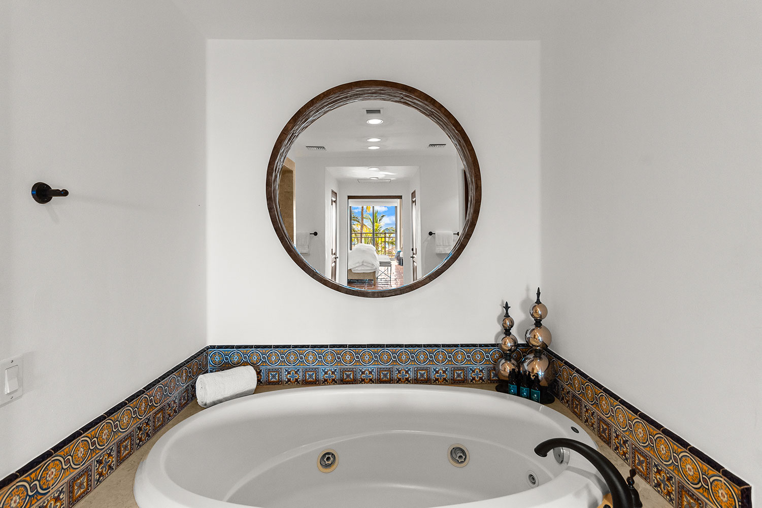 Hacienda Beach Club & Residences 5203 25