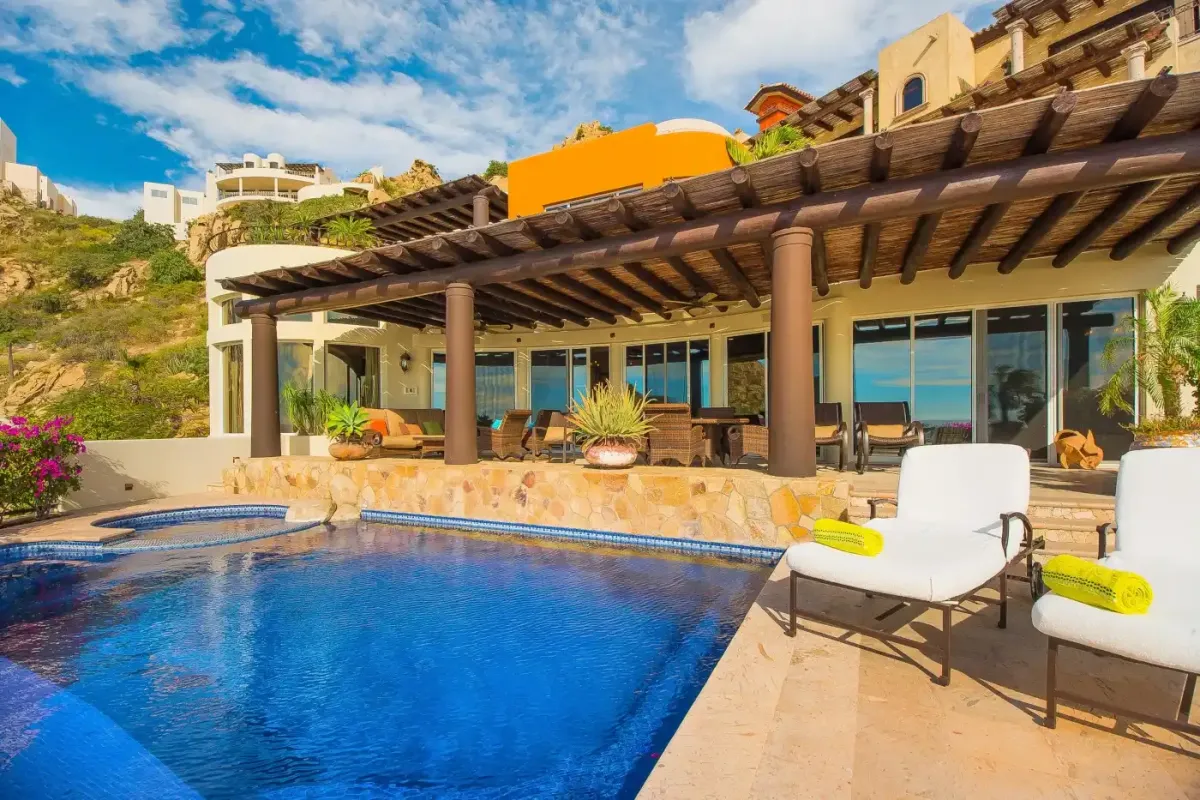 VILLA DE LAS FLORES | PEDREGAL 2