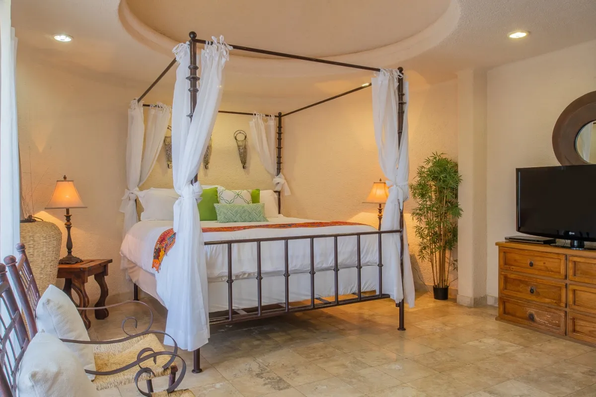 VILLA DE LA LUZ | PEDREGAL 18