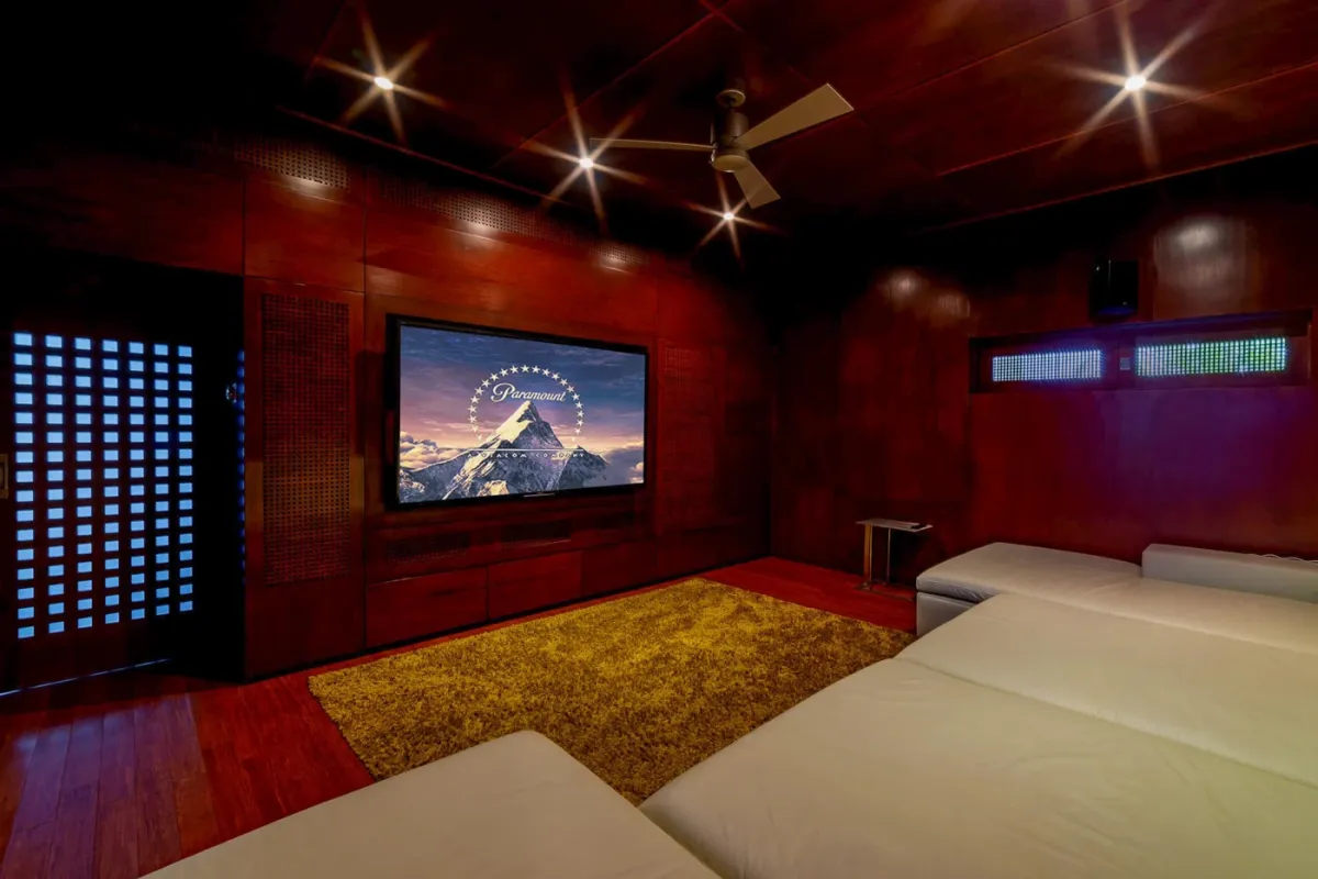 MANTEA CASA CABO | PEDREGAL 24