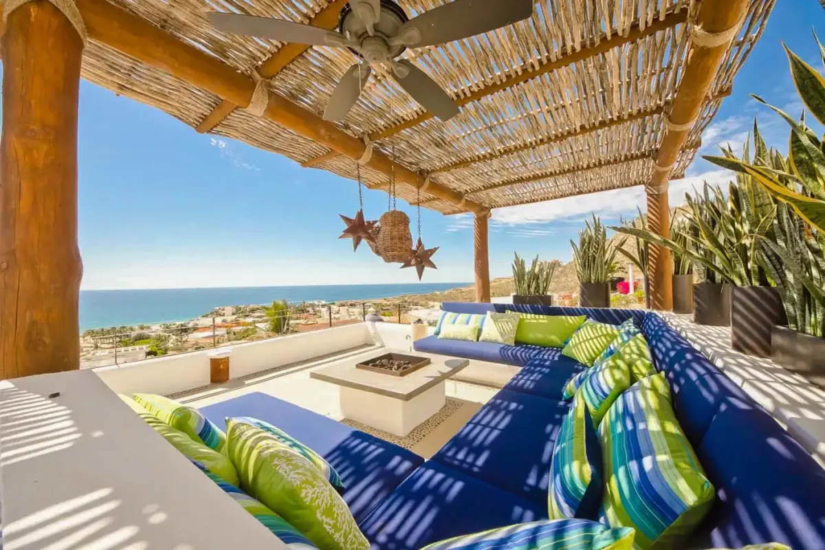 VILLA CERCA DEL CIELO | PEDREGAL | Photo 2