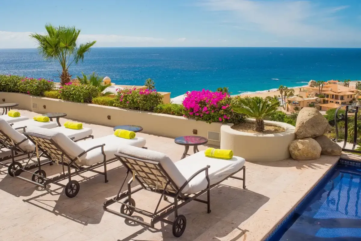 VILLA DE LAS FLORES | PEDREGAL 6